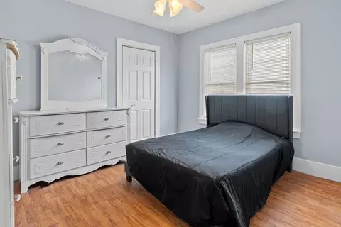 431 Bangs St, Aurora, IL 60505 photo 12