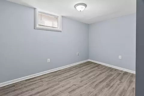 431 Bangs St, Aurora, IL 60505 photo 23