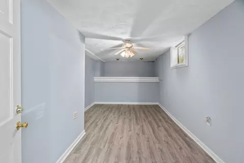 431 Bangs St, Aurora, IL 60505 photo 18