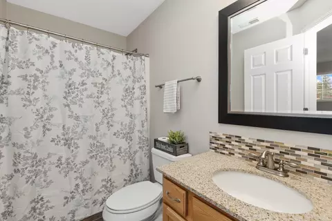 28800 W Pondview Dr, Lakemoor, IL 60051 photo 12