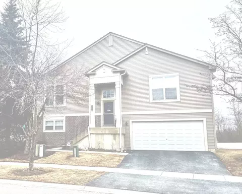 28800 W Pondview Dr, Lakemoor, IL 60051 photo 2