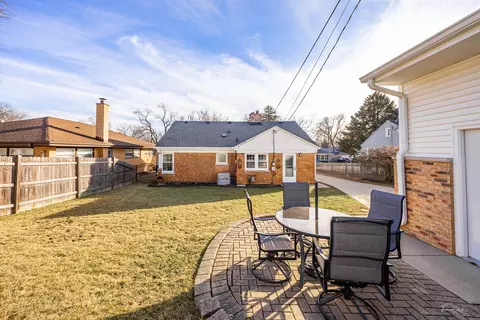 1221 E Illinois St, Wheaton, IL 60187 photo 22