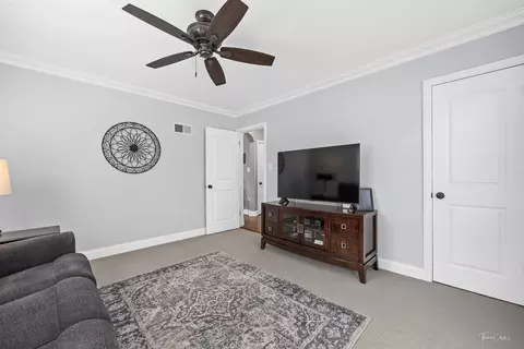 1221 E Illinois St, Wheaton, IL 60187 photo 18