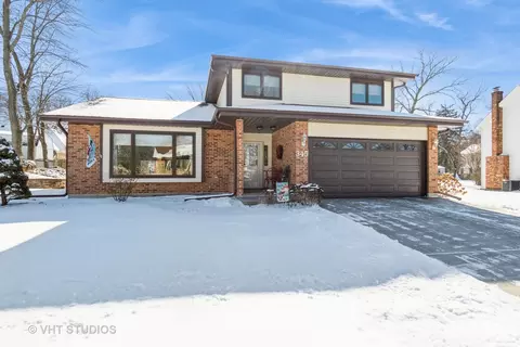 345 Mayfair Dr, Aurora, IL 60504 photo 4