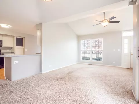 1362 Spencer Ln #1362, Batavia, IL 60510 photo 7