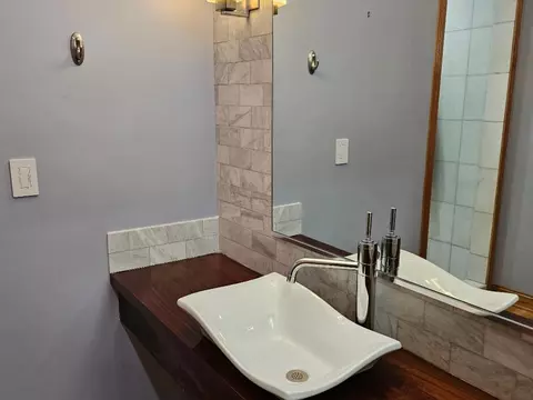 Bath - 906 S Main St, Wheaton, IL 60189 photo 3 of 3