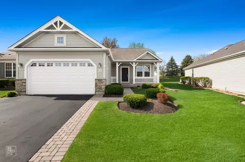 13551 Windy Prairie Dr, Huntley, IL 60142
