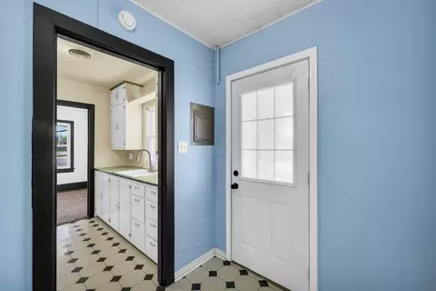 Entry Way - 401 E Wabash Ave, Rantoul, IL 61866 photo 1 of 1
