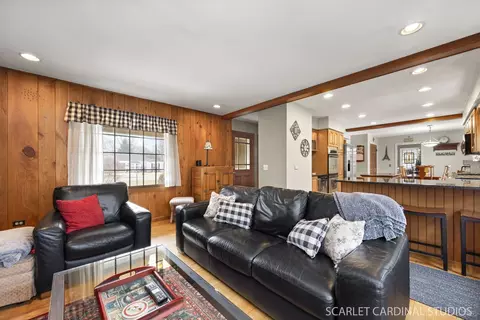2 S345 Arrowhead Dr, Wheaton, IL 60189 photo 10