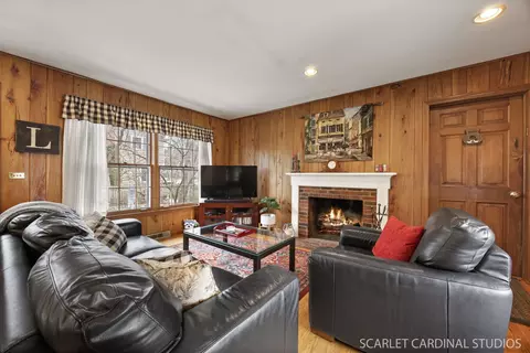 2 S345 Arrowhead Dr, Wheaton, IL 60189 photo 9