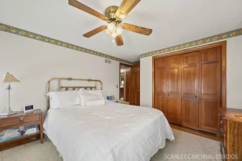 2 S345 Arrowhead Dr, Wheaton, IL 60189 photo 17