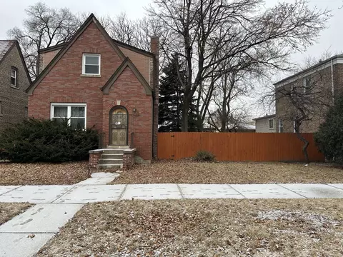 10052 S Vernon Ave, Chicago, IL 60628