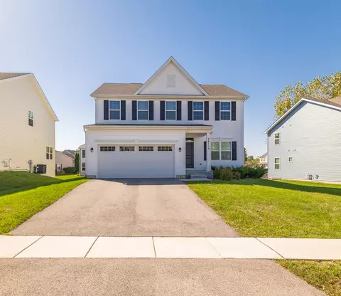 28113 W Cape Cod Ln, Lakemoor, IL 60051