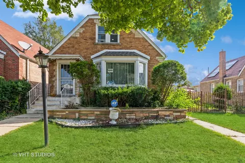 10419 S Forest Ave, Chicago, IL 60628