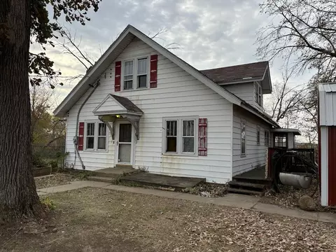 11274 Harrison Rd, Rockton, IL 61072