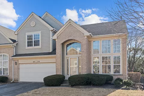 4319 Exeter Ln, Northbrook, IL 60062