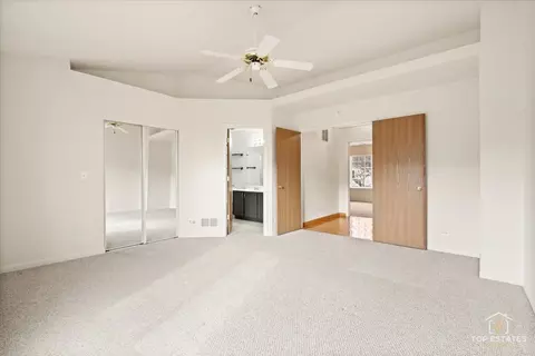 Bedroom - 74 Cherbourg Ct, Wheeling, IL 60090 photo 3 of 6