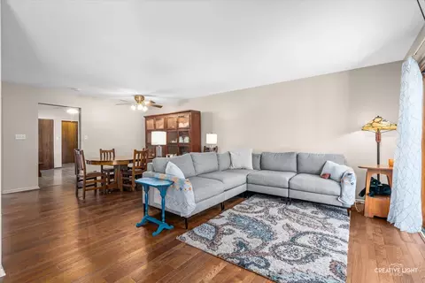 Other - 26 E Windsor Ct, Sugar Grove, IL 60554 photo 2 of 4