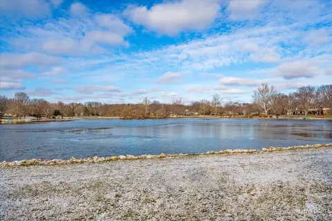 View/Area - 26 E Windsor Ct, Sugar Grove, IL 60554 photo 1 of 1