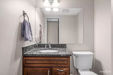 Bath - 26 E Windsor Ct, Sugar Grove, IL 60554 photo 1 of 2