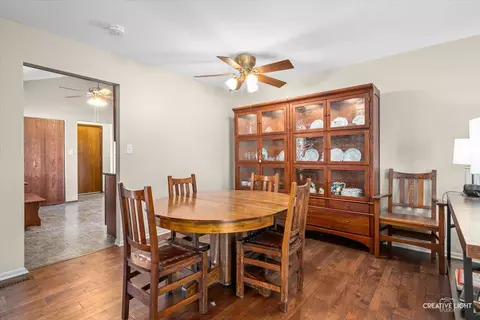 Dining - 26 E Windsor Ct, Sugar Grove, IL 60554 photo 1 of 2