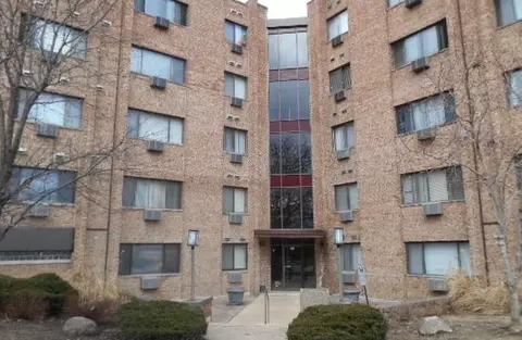 5348 N Cumberland Ave #224, Chicago, IL 60656