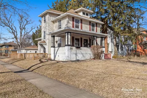 995 S Myrtle Ave, Kankakee, IL 60901 photo 2