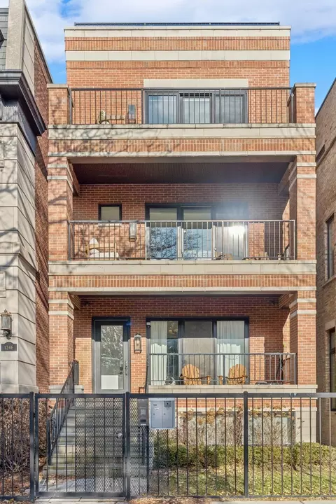 1242 W Webster Ave #B, Chicago, IL 60614