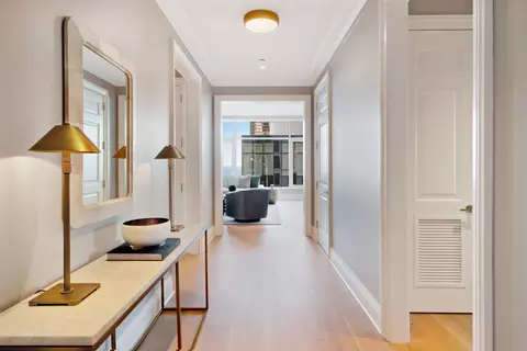 Entry Way - 451 E Grand Ave #4703, Chicago, IL 60611 photo 1 of 1