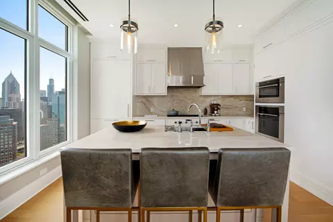 Kitchen - 451 E Grand Ave #4703, Chicago, IL 60611 photo 4 of 4