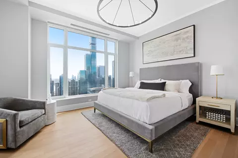 Bedroom - 451 E Grand Ave #4703, Chicago, IL 60611 photo 2 of 4