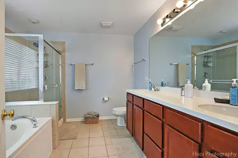 Bath - 388 Toccoa Ln, Volo, IL 60073 photo 1 of 3