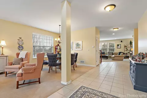 Entry Way - 388 Toccoa Ln, Volo, IL 60073 photo 2 of 3