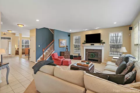 Living - 388 Toccoa Ln, Volo, IL 60073 photo 2 of 4