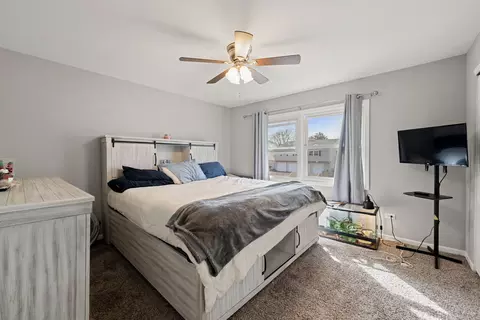 Bedroom - 160 S Hale Ave, Bartlett, IL 60103 photo 1 of 3