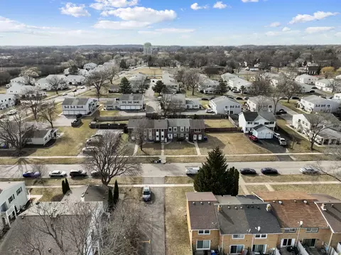 View/Area - 160 S Hale Ave, Bartlett, IL 60103 photo 5 of 6