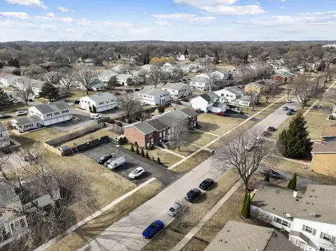 View/Area - 160 S Hale Ave, Bartlett, IL 60103 photo 6 of 6