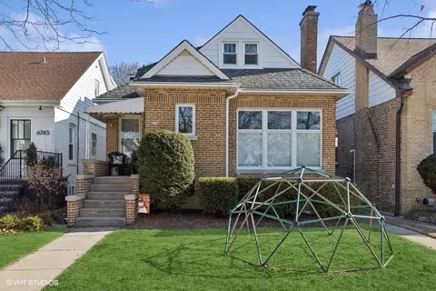 6739 N Oconto Ave, Chicago, IL 60631