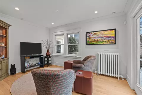 Living - 886 Willow Rd, Winnetka, IL 60093 photo 3 of 3
