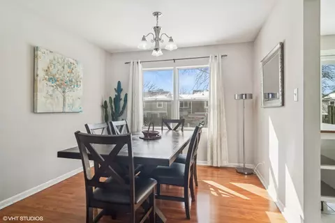 Dining - 1951 Governors Ln, Hoffman Estates, IL 60169 photo 1 of 1