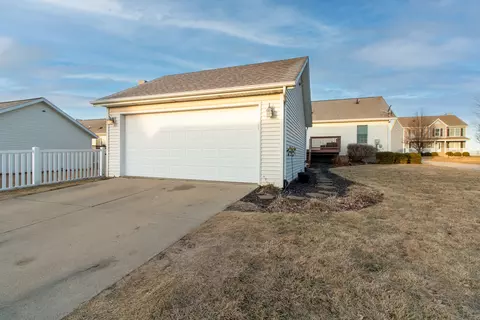 1412 River Lndg, Normal, IL 61761 photo 37