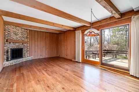 Living - 850 Happ Rd, Northfield, IL 60093 photo 1 of 2
