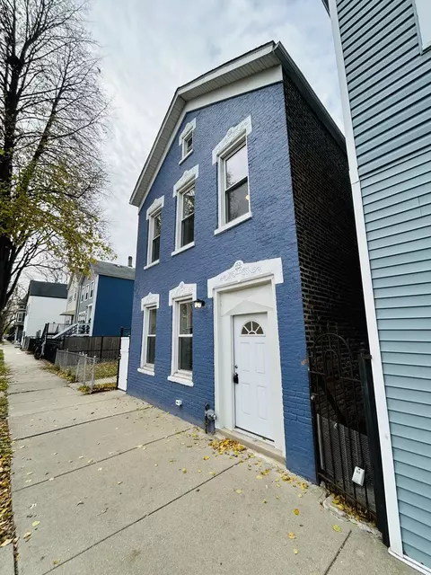 4744 S Loomis Blvd, Chicago, IL 60609