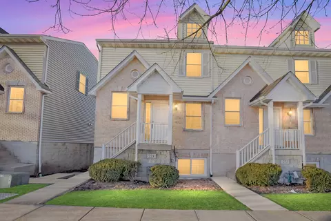 223 W Cortland Center Rd, Cortland, IL 60112