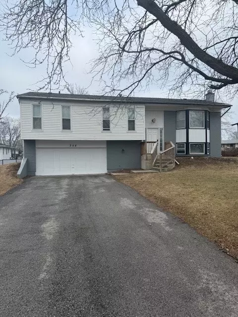 358 Leicester Ct, Bolingbrook, IL 60440