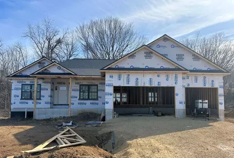 375 Mill Ridge Dr, Byron, IL 61010