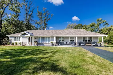 5830 S Franklin Ave, La Grange Highlands, IL 60525