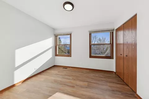 Bedroom - 1074 Shady Tree Ln, Wheeling, IL 60090 photo 2 of 2