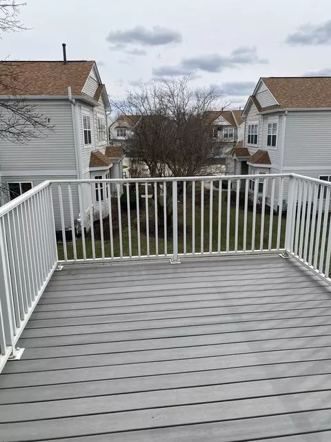 1085 Delta Dr, Elgin, IL 60123 photo 11