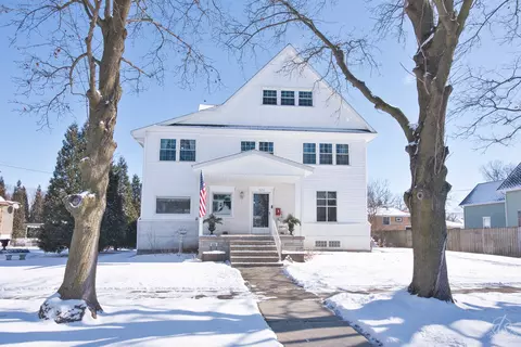 520 S Main St, Sycamore, IL 60178